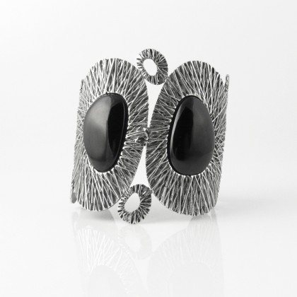 Brazalete L Aldara·O
